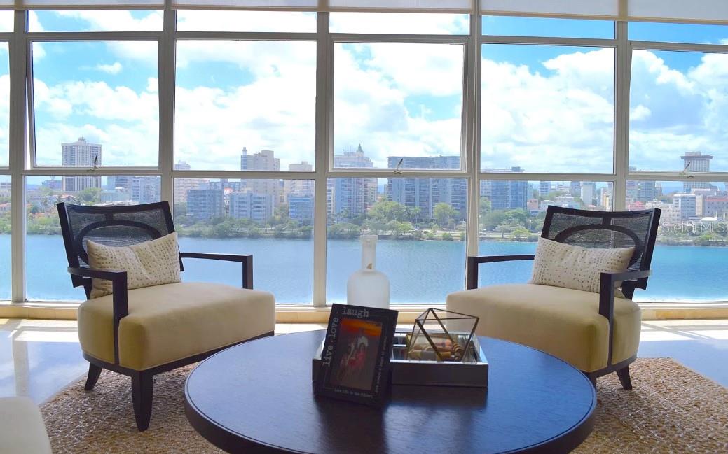 860 ASHFORD AVE. #8D