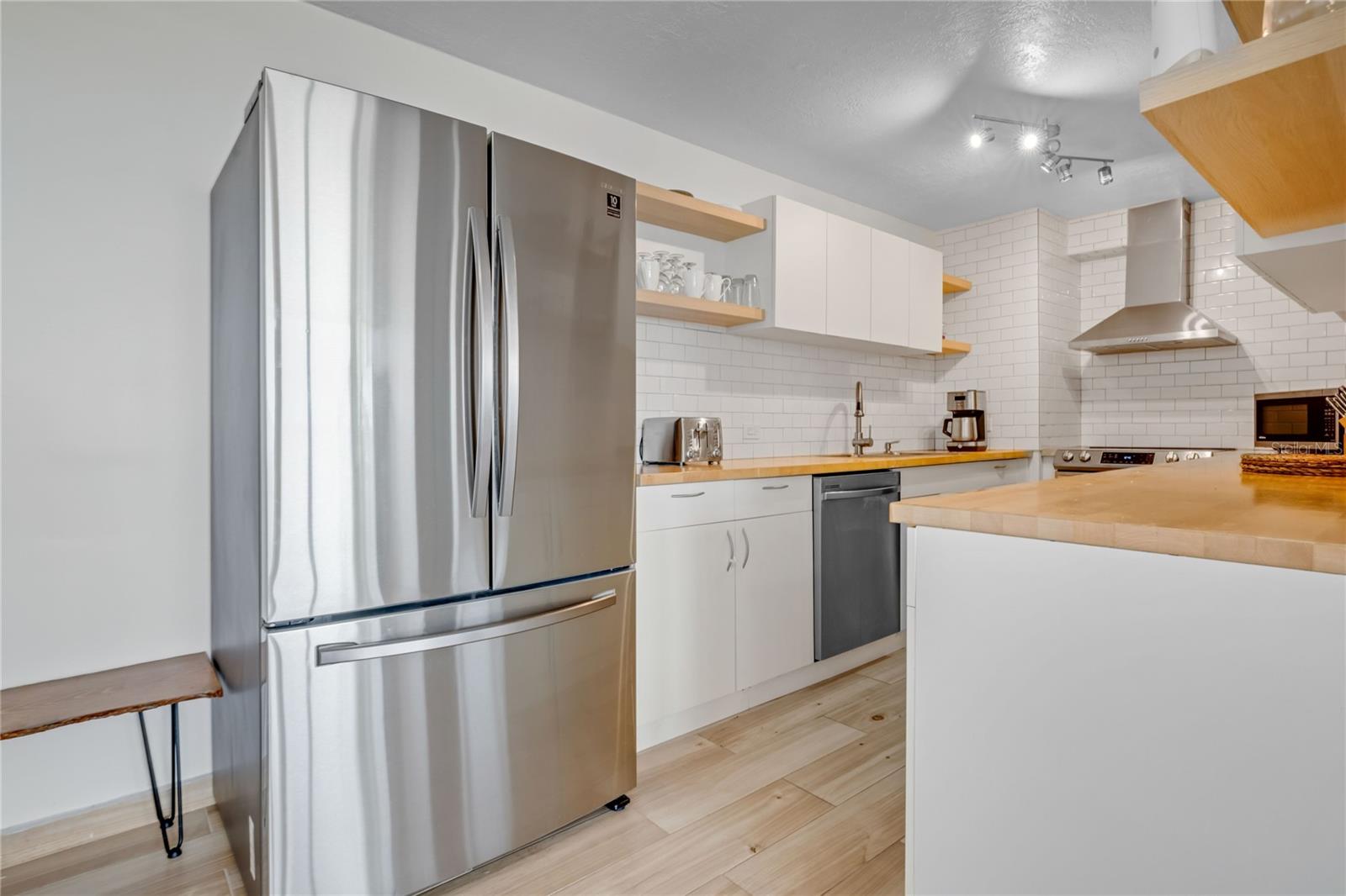 C2G6 Avenida Pontezuela PR-190 #1