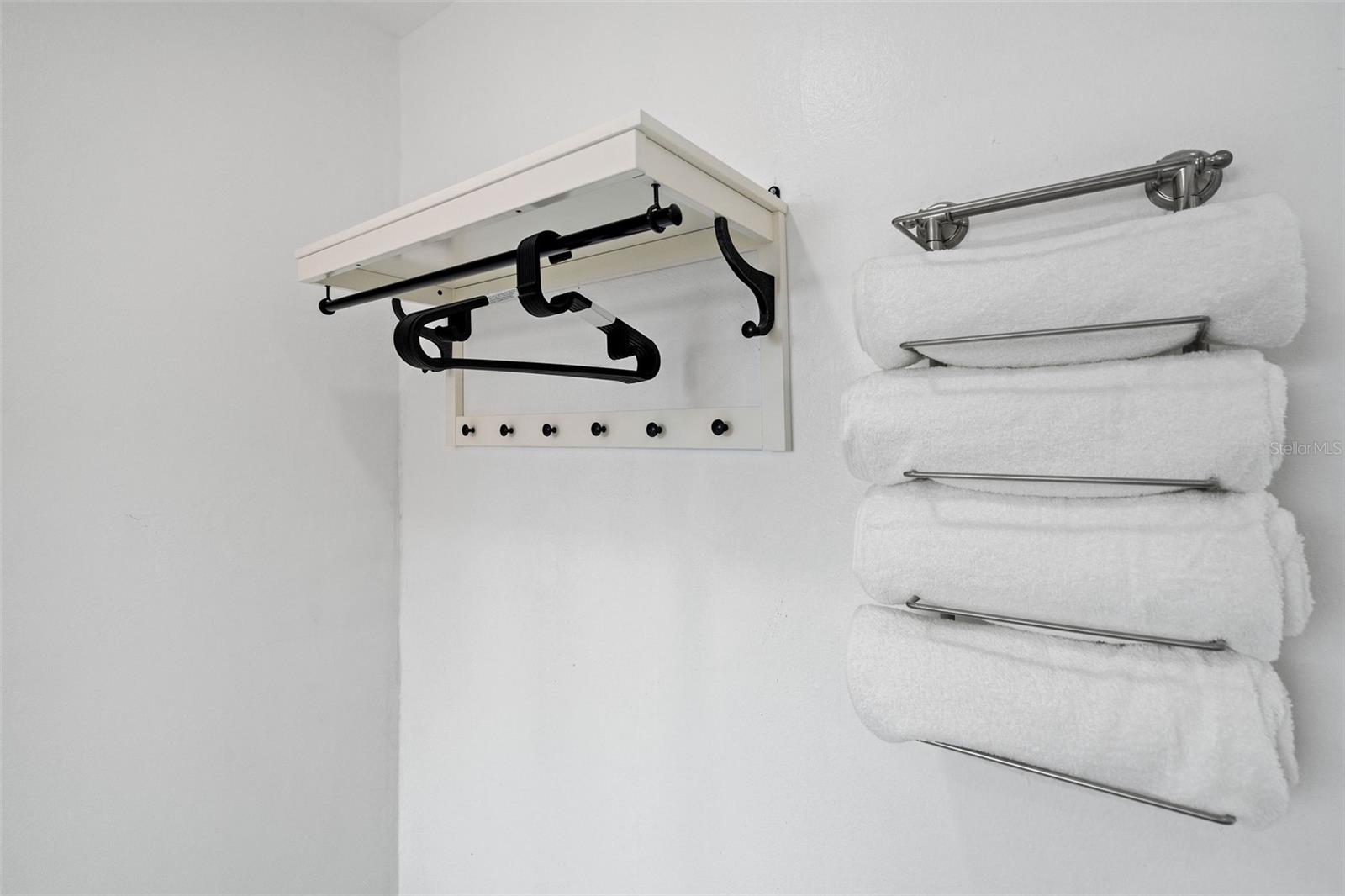 1035 CALLE MARGINAL VILLAMAR