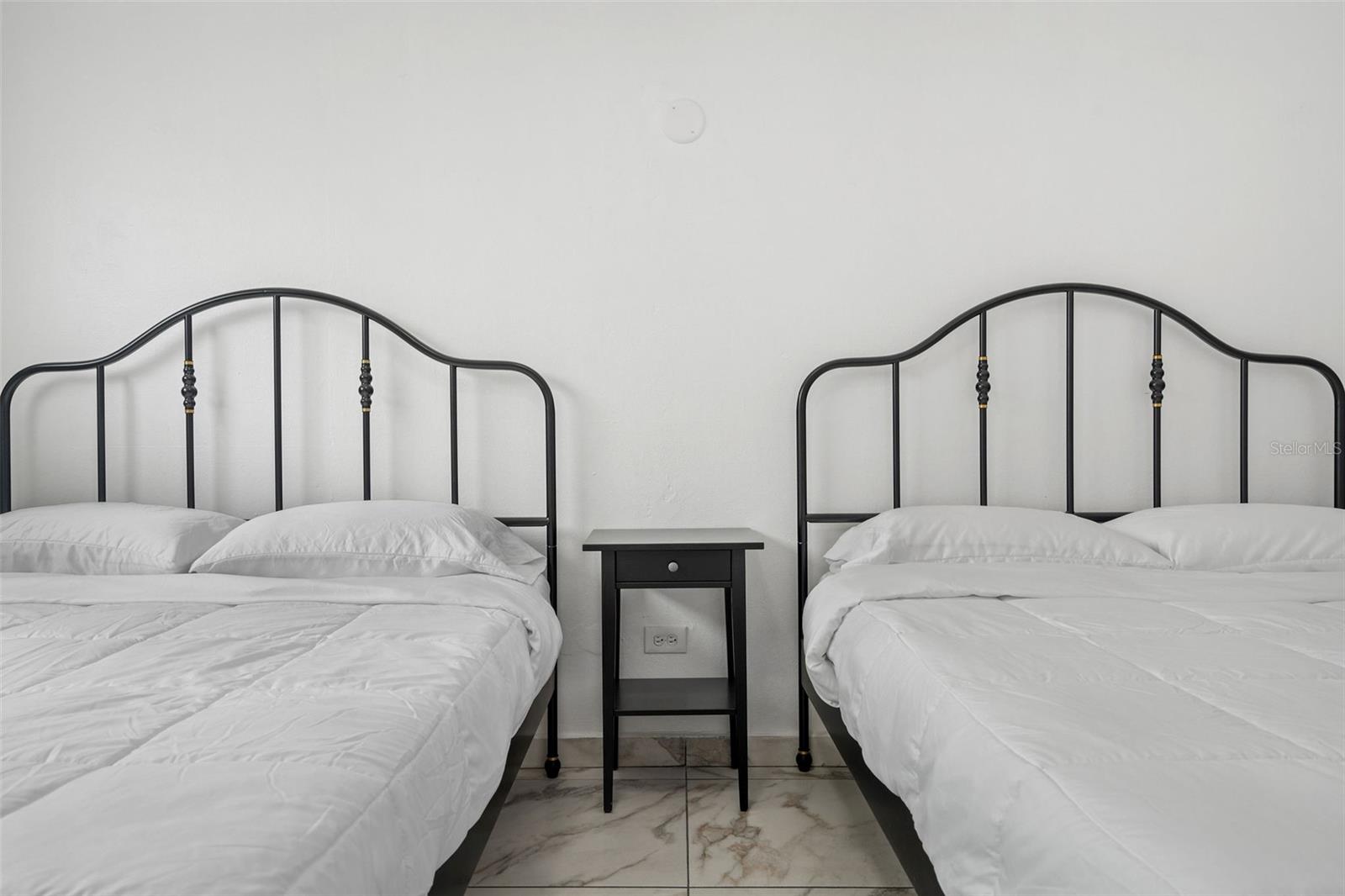 1035 CALLE MARGINAL VILLAMAR