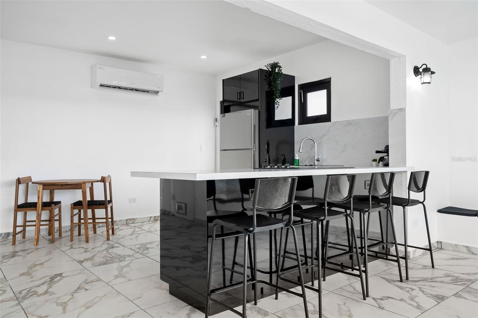 1035 CALLE MARGINAL VILLAMAR