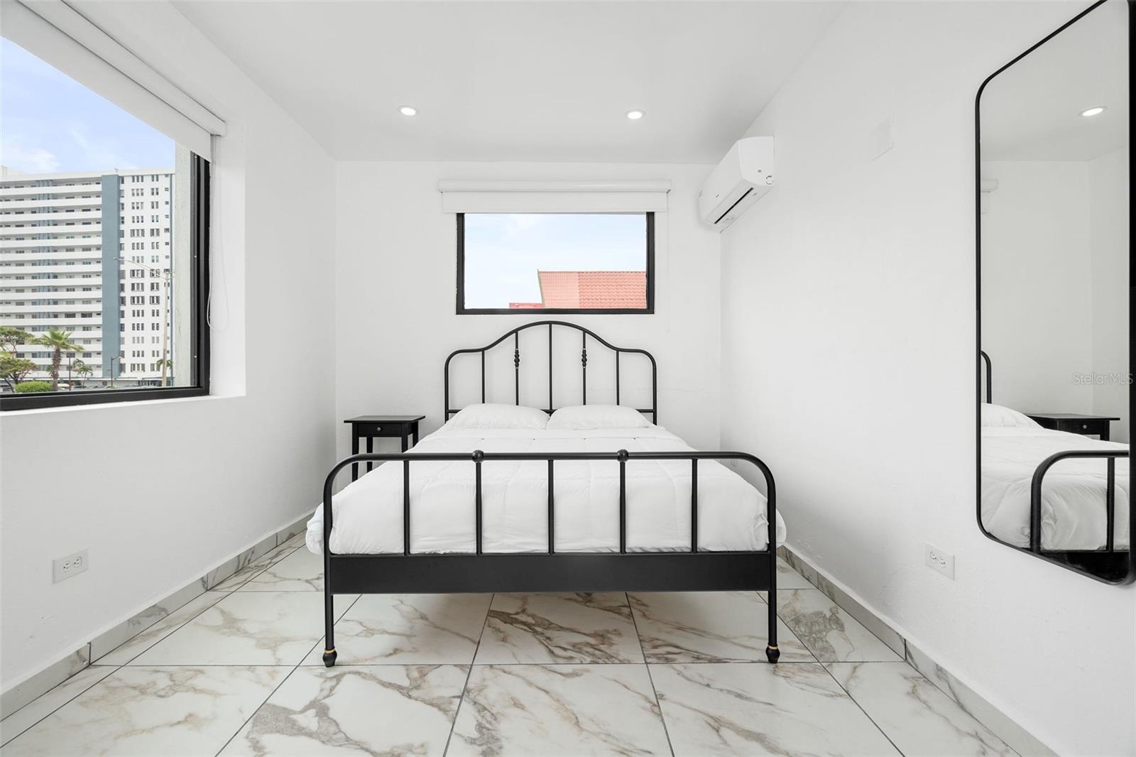 1035 CALLE MARGINAL VILLAMAR