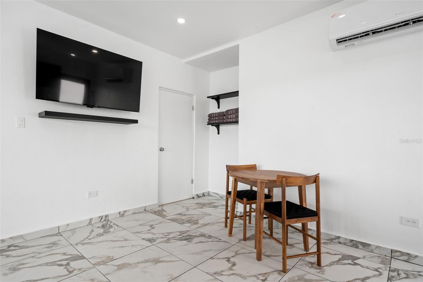 1035 CALLE MARGINAL VILLAMAR