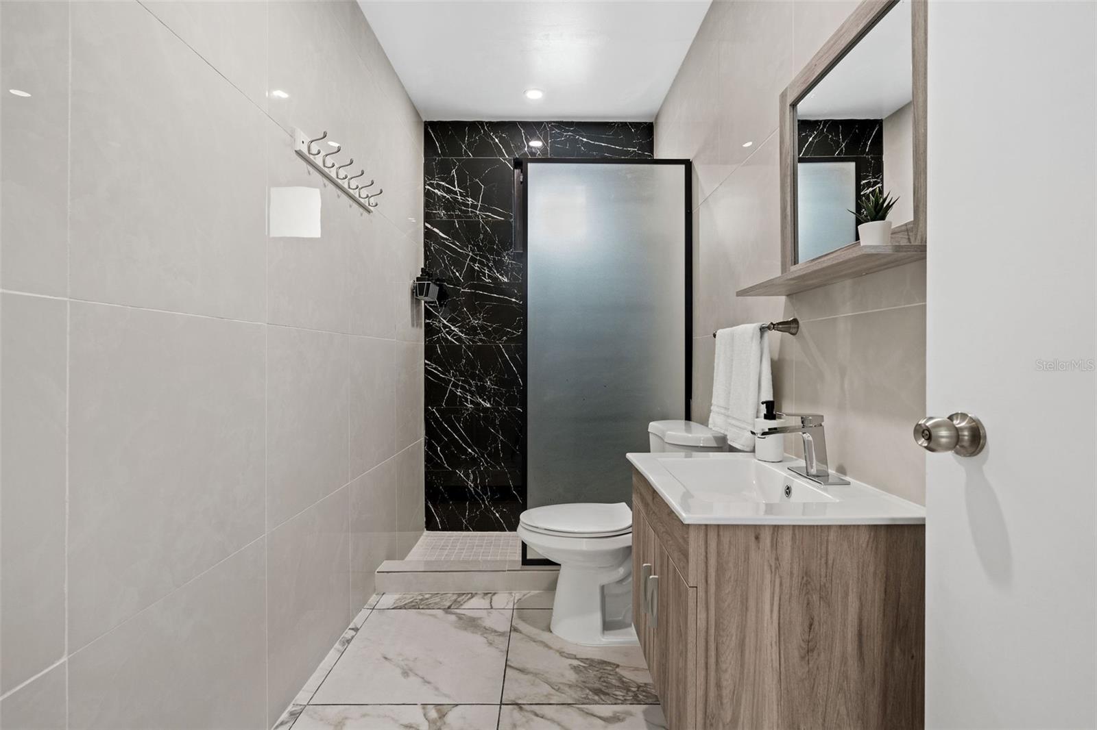 1035 CALLE MARGINAL VILLAMAR