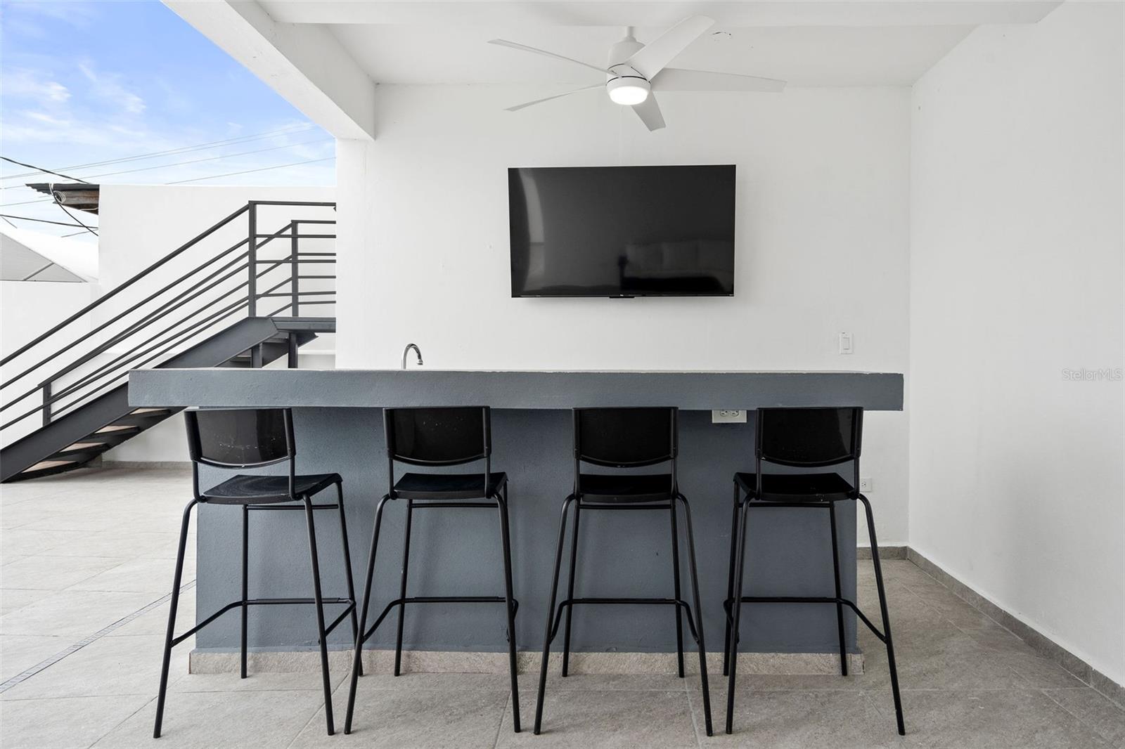 1035 CALLE MARGINAL VILLAMAR