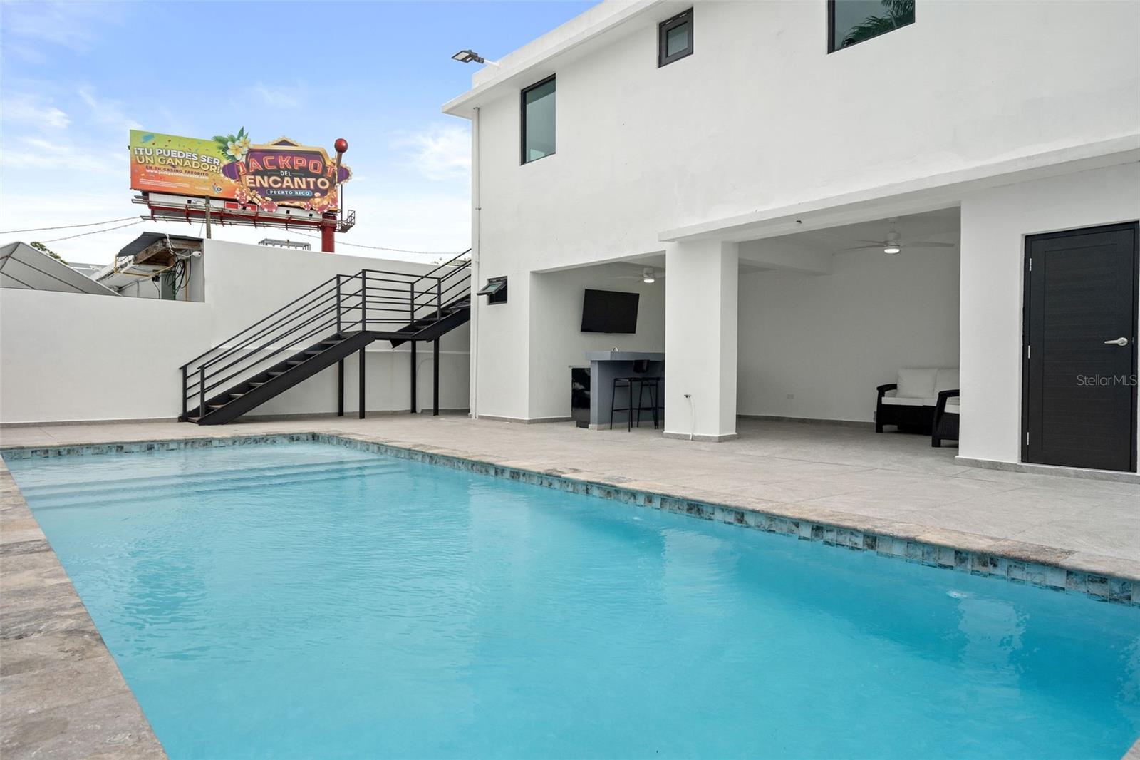 1035 CALLE MARGINAL VILLAMAR