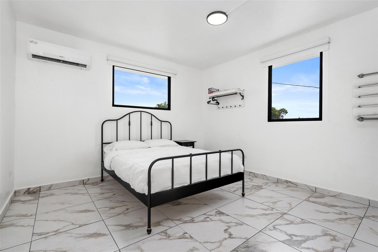 1035 CALLE MARGINAL VILLAMAR