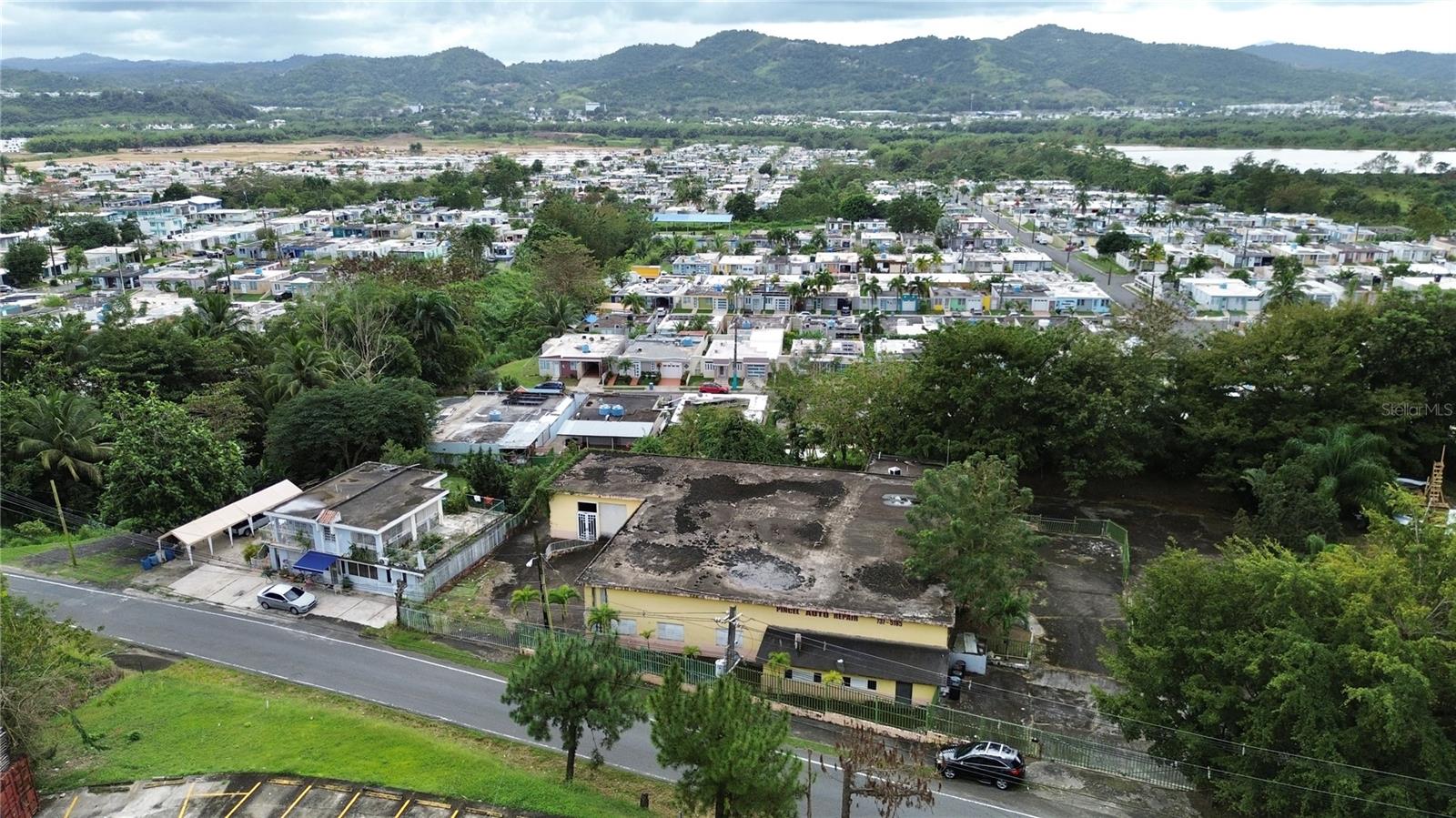 PR-944, KM 2.1 HATO NUEVO WARD