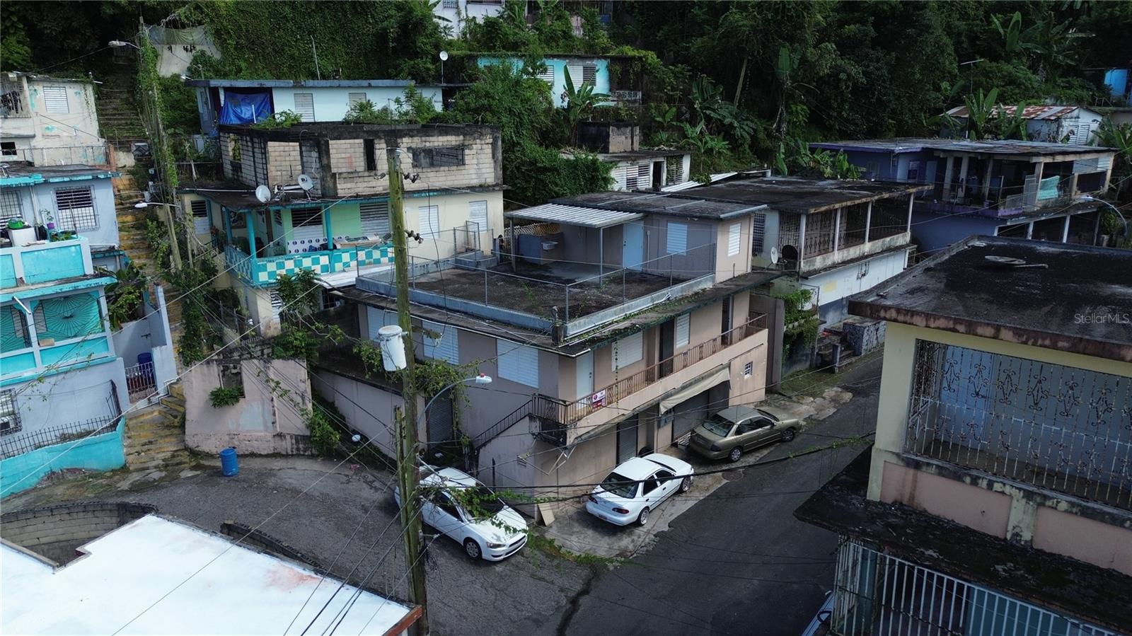 Calle Principal ESQ CALLE. DEL POZO