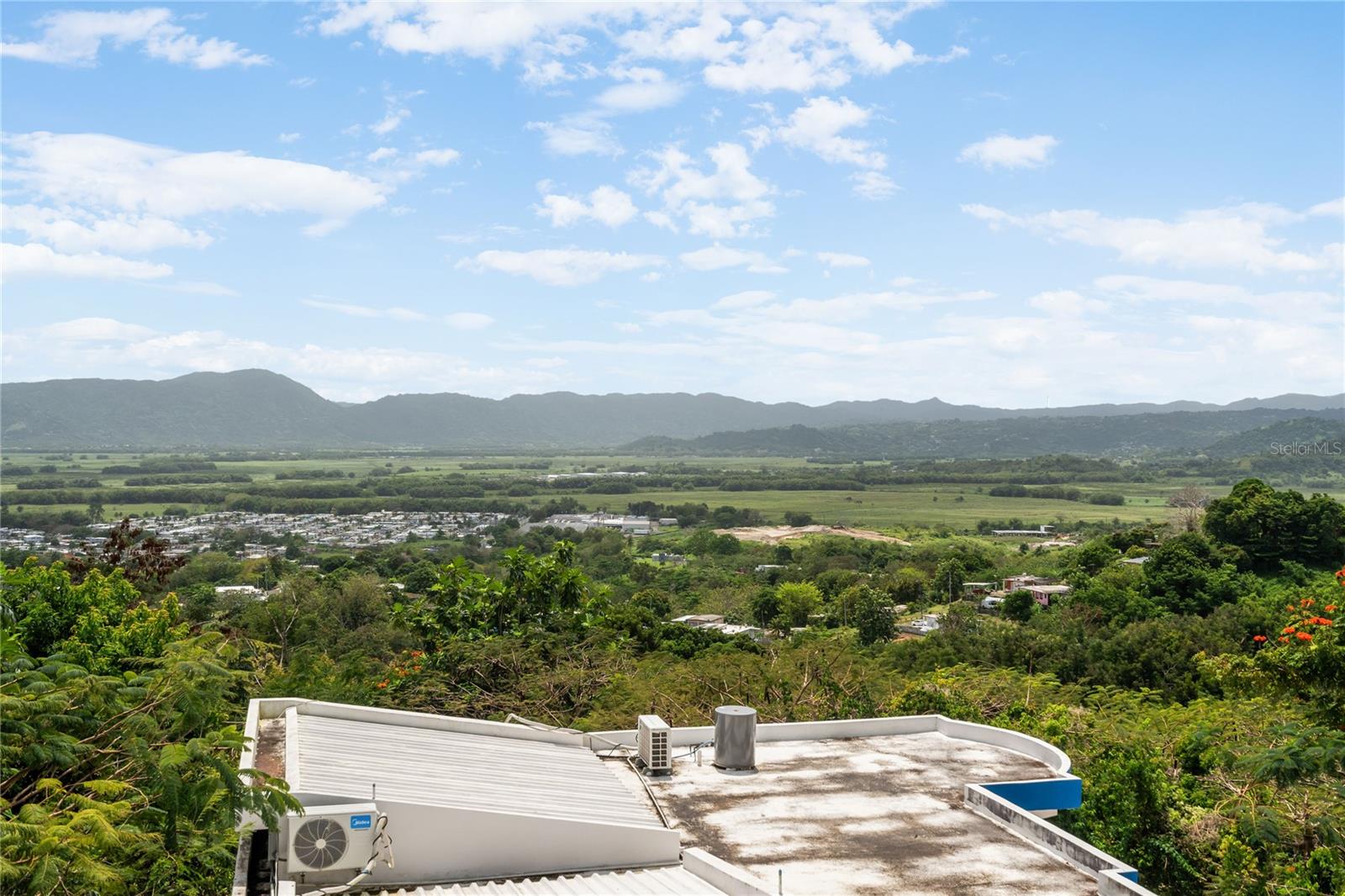 Carr 3 K92 H1 BO CANDELERO ARRIBA RL-26057