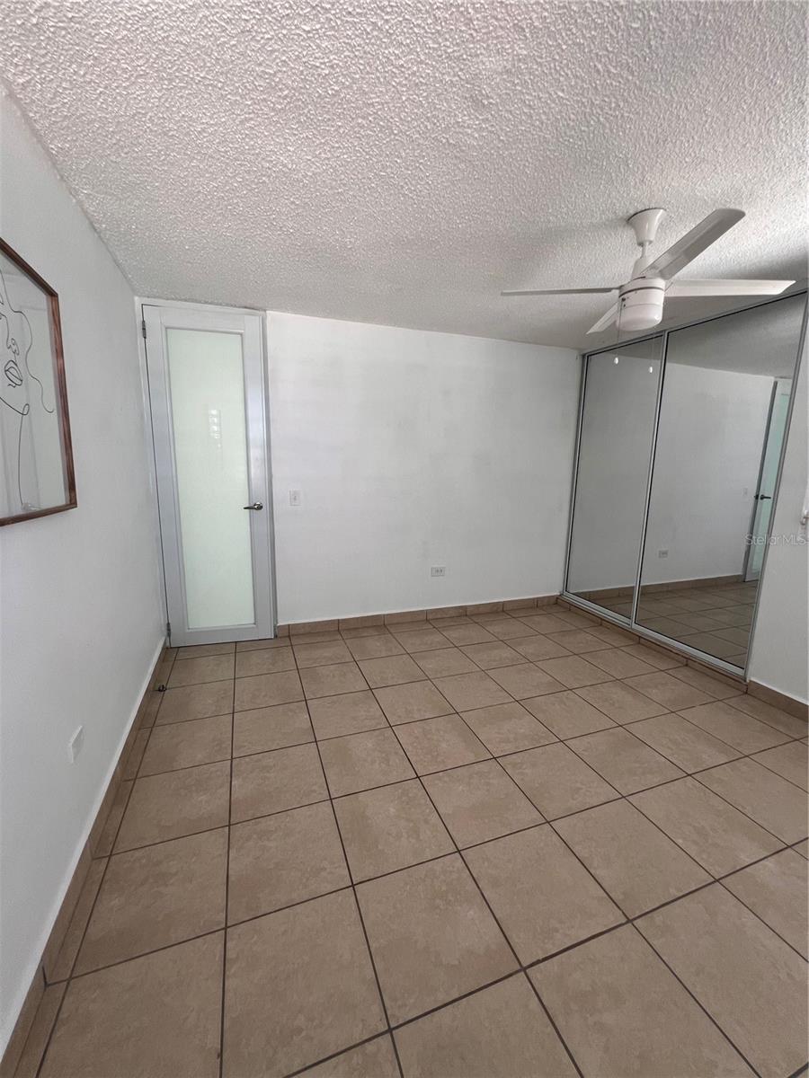 Paradise Hills CALLE PECOS 1644