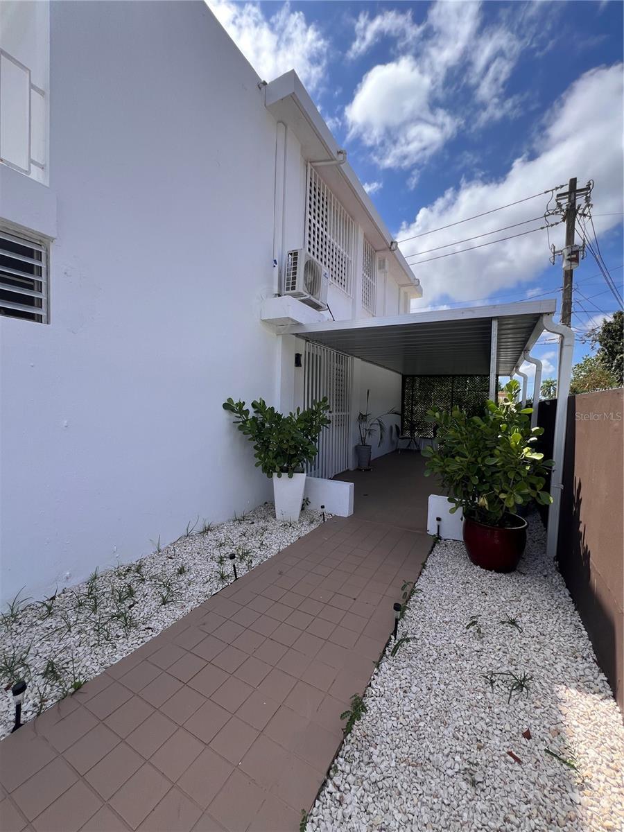 Paradise Hills CALLE PECOS 1644