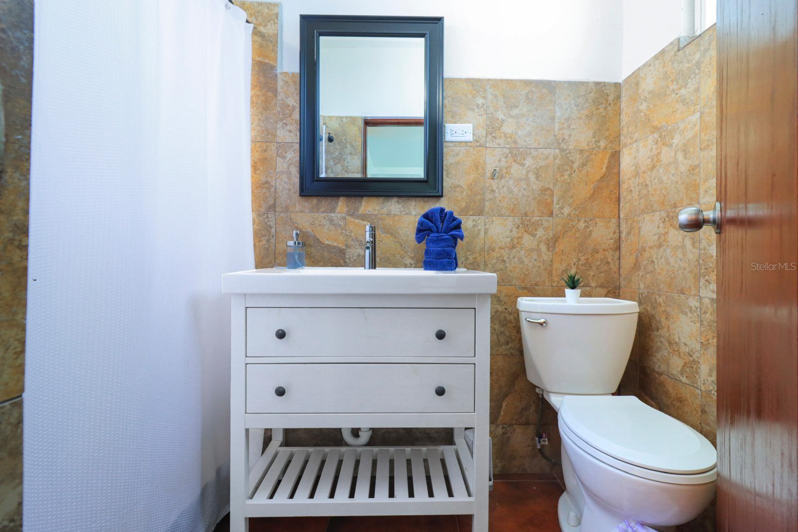 2017 MCLEARY STREET, OCEAN PARK