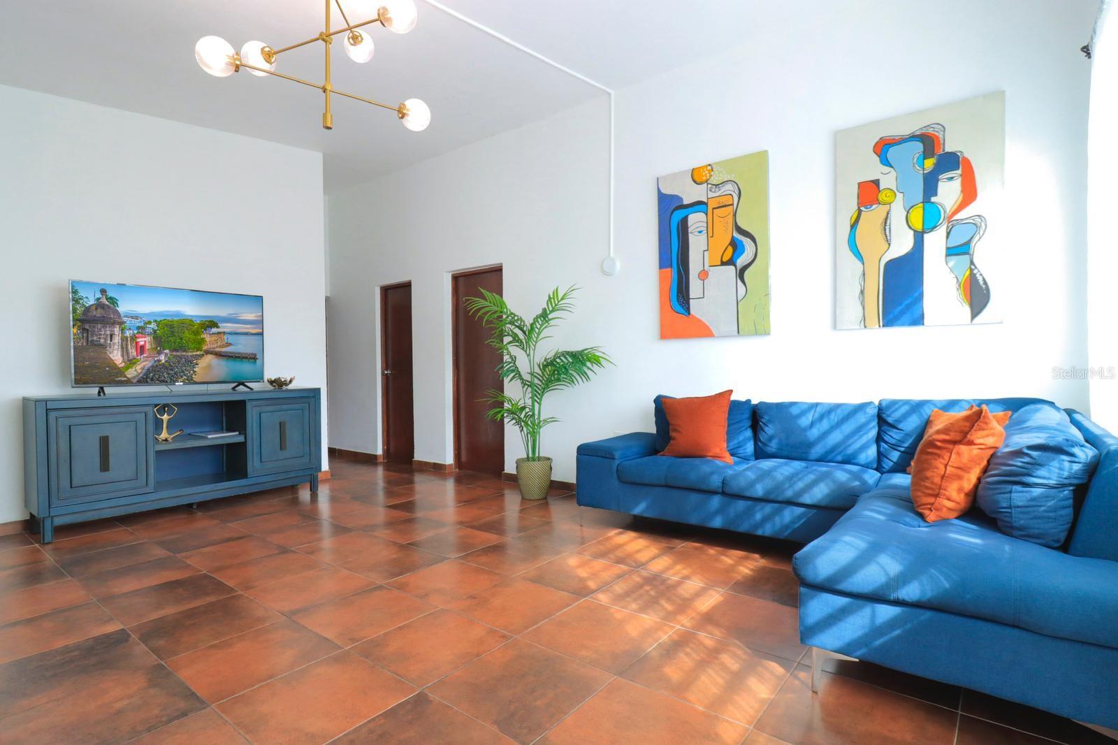 2017 MCLEARY STREET, OCEAN PARK