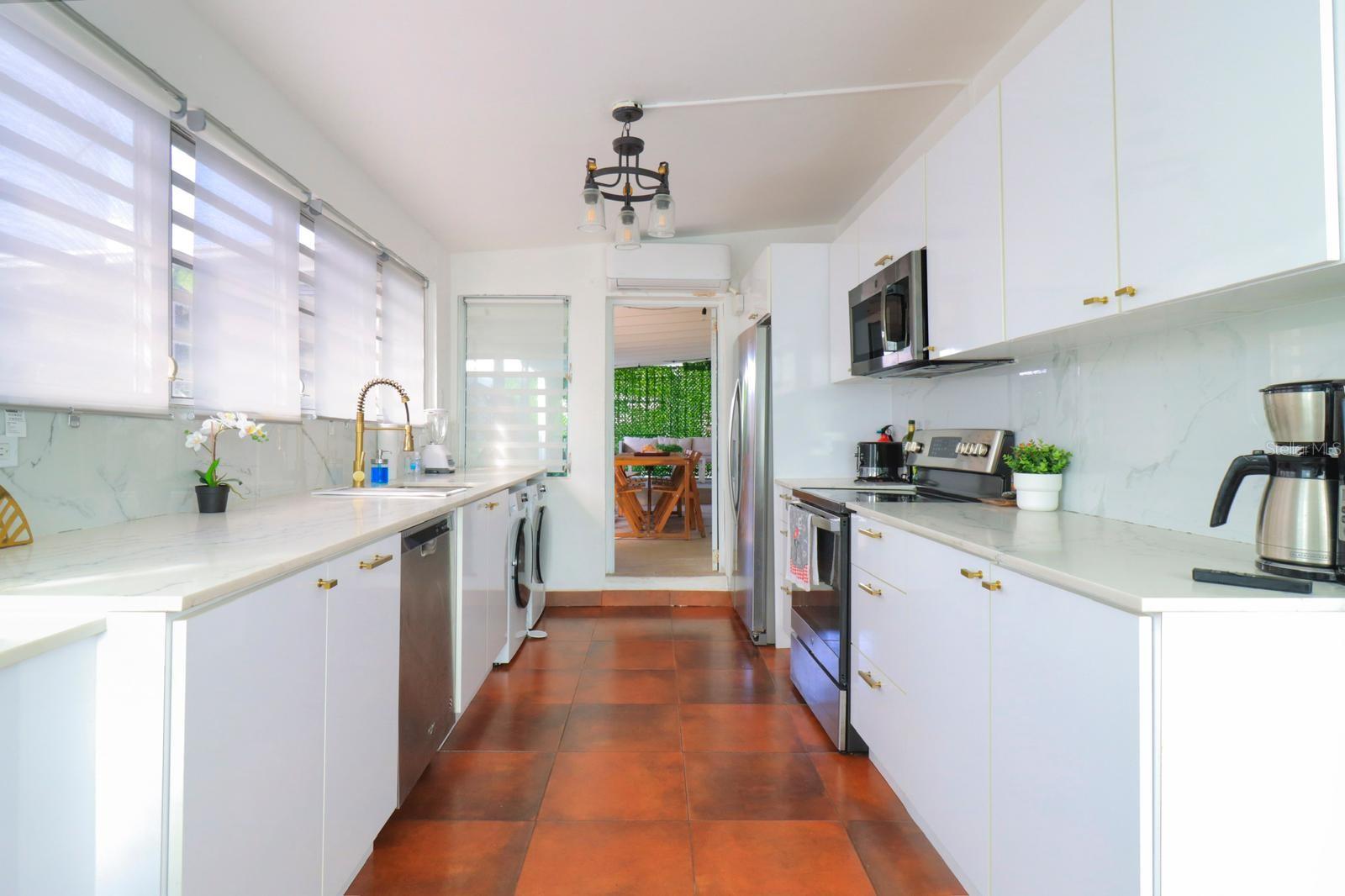 2017 MCLEARY STREET, OCEAN PARK