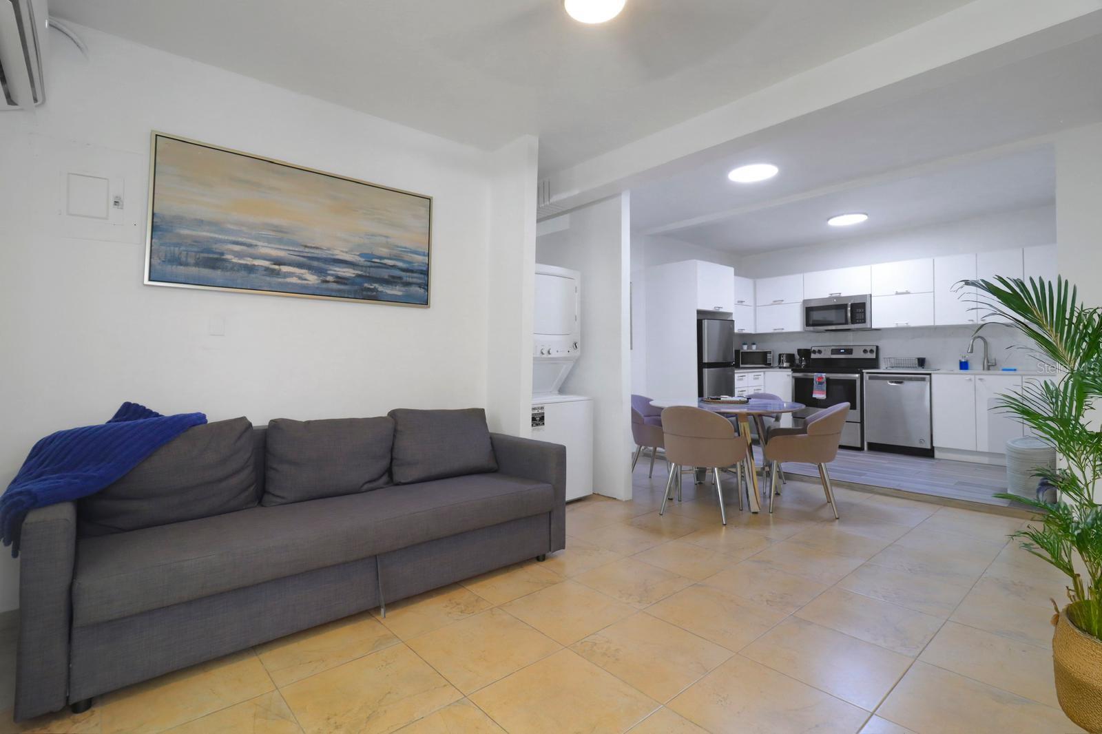 2017 MCLEARY STREET, OCEAN PARK