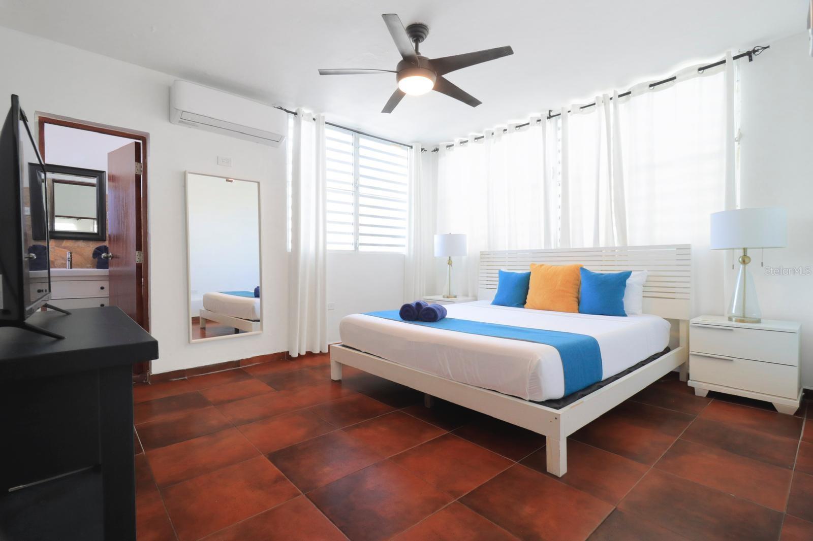 2017 MCLEARY STREET, OCEAN PARK