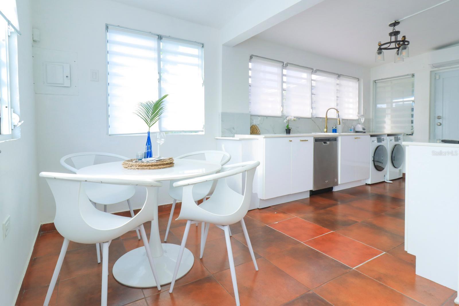 2017 MCLEARY STREET, OCEAN PARK