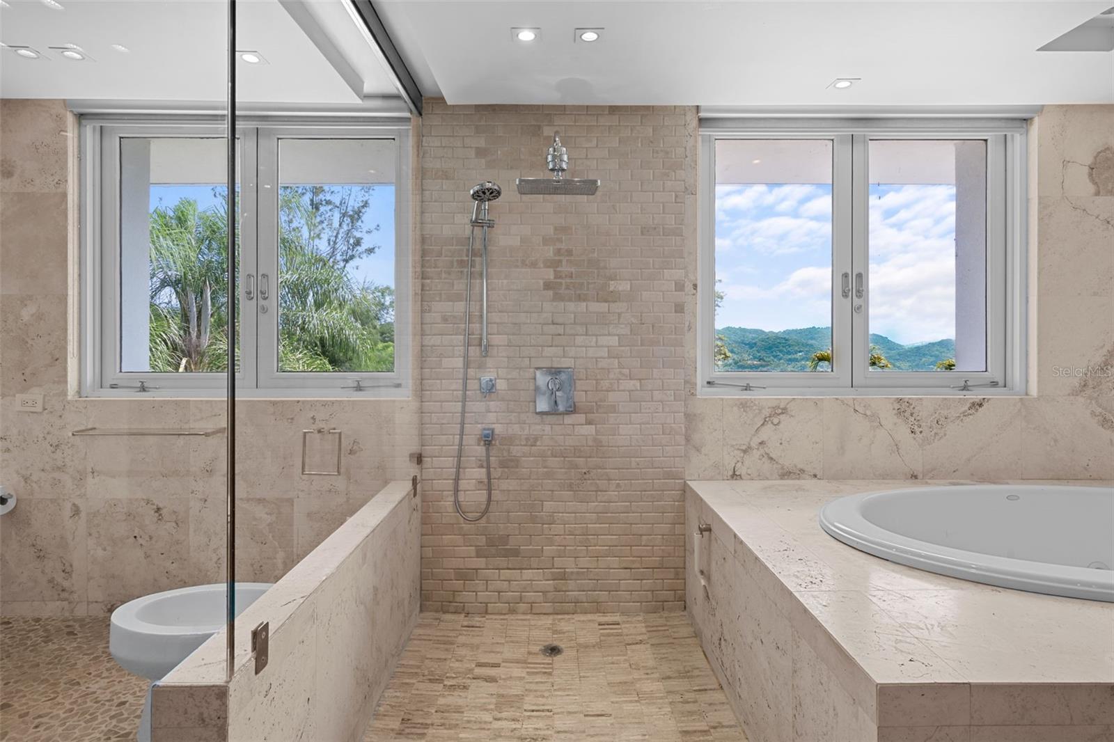 7 LA ROCA STREET BEVERLY HILLS