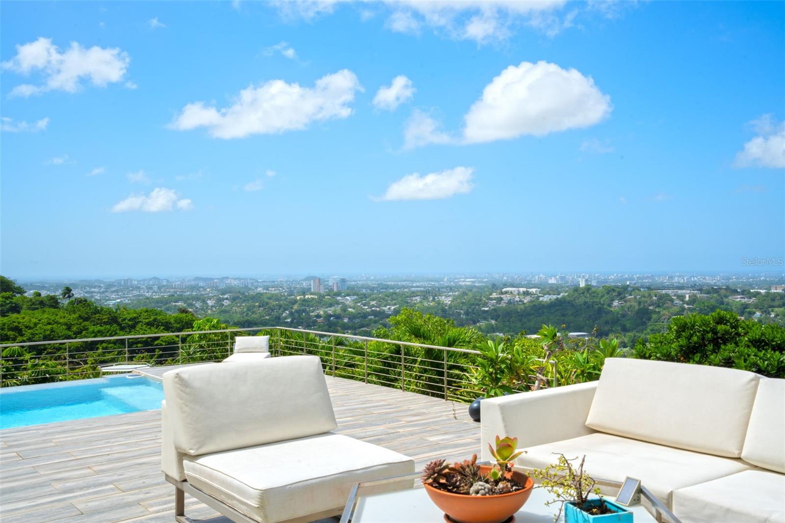 7 LA ROCA STREET BEVERLY HILLS