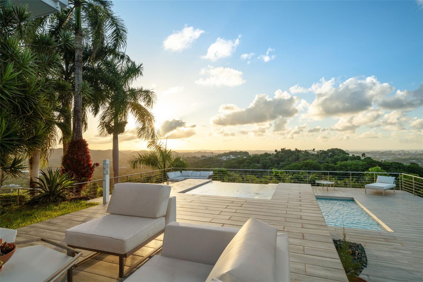 7 LA ROCA STREET BEVERLY HILLS