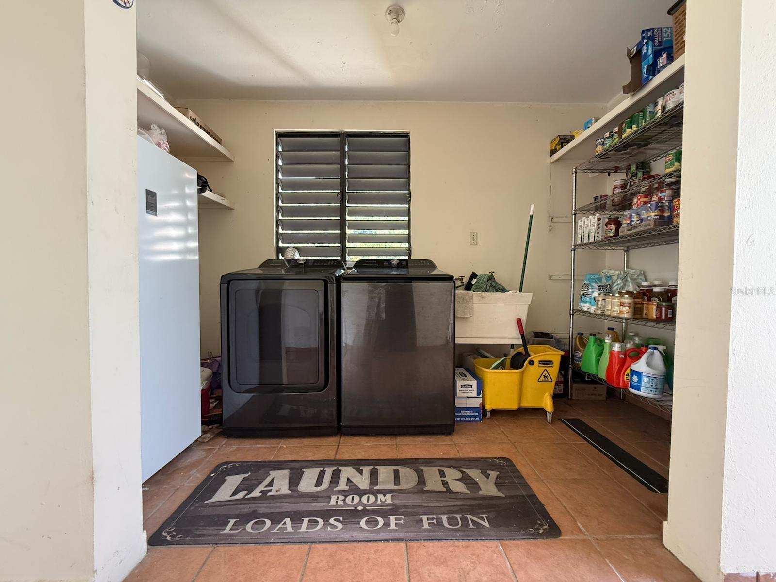 PR-164, Km. 12.4, Lot “A” PALMAREJO WARD