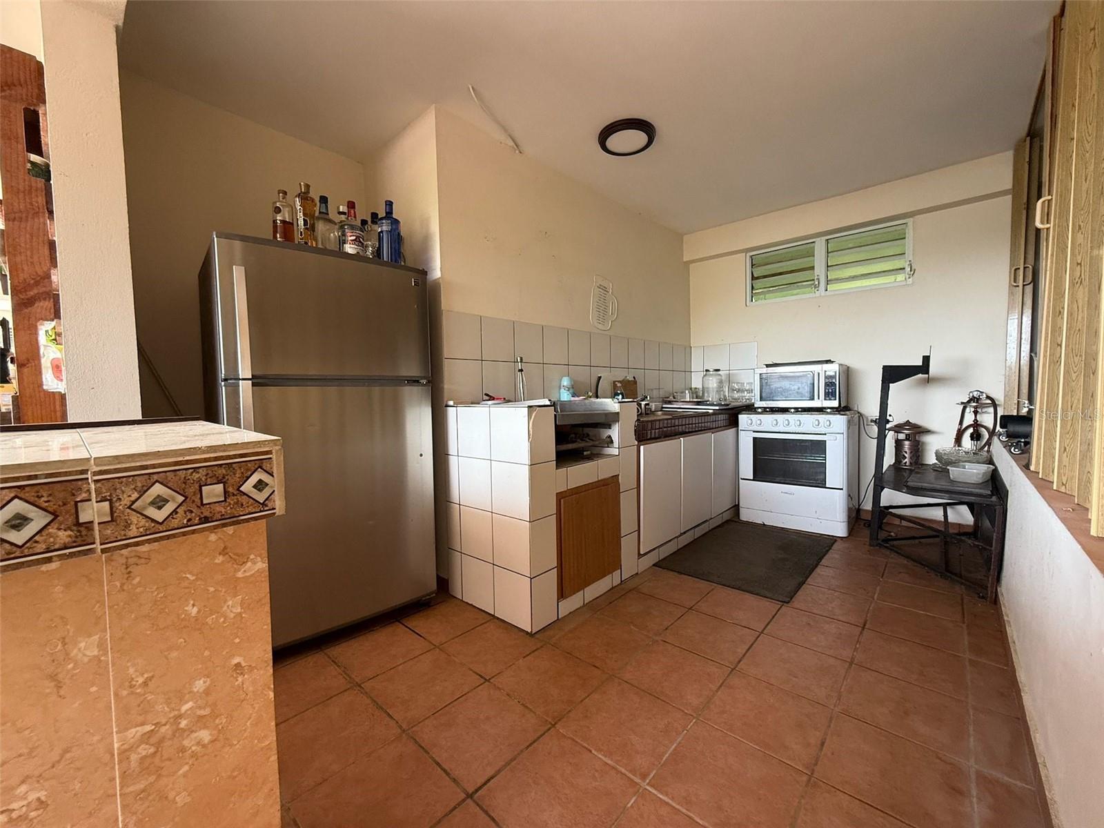 PR-164, Km. 12.4, Lot “A” PALMAREJO WARD