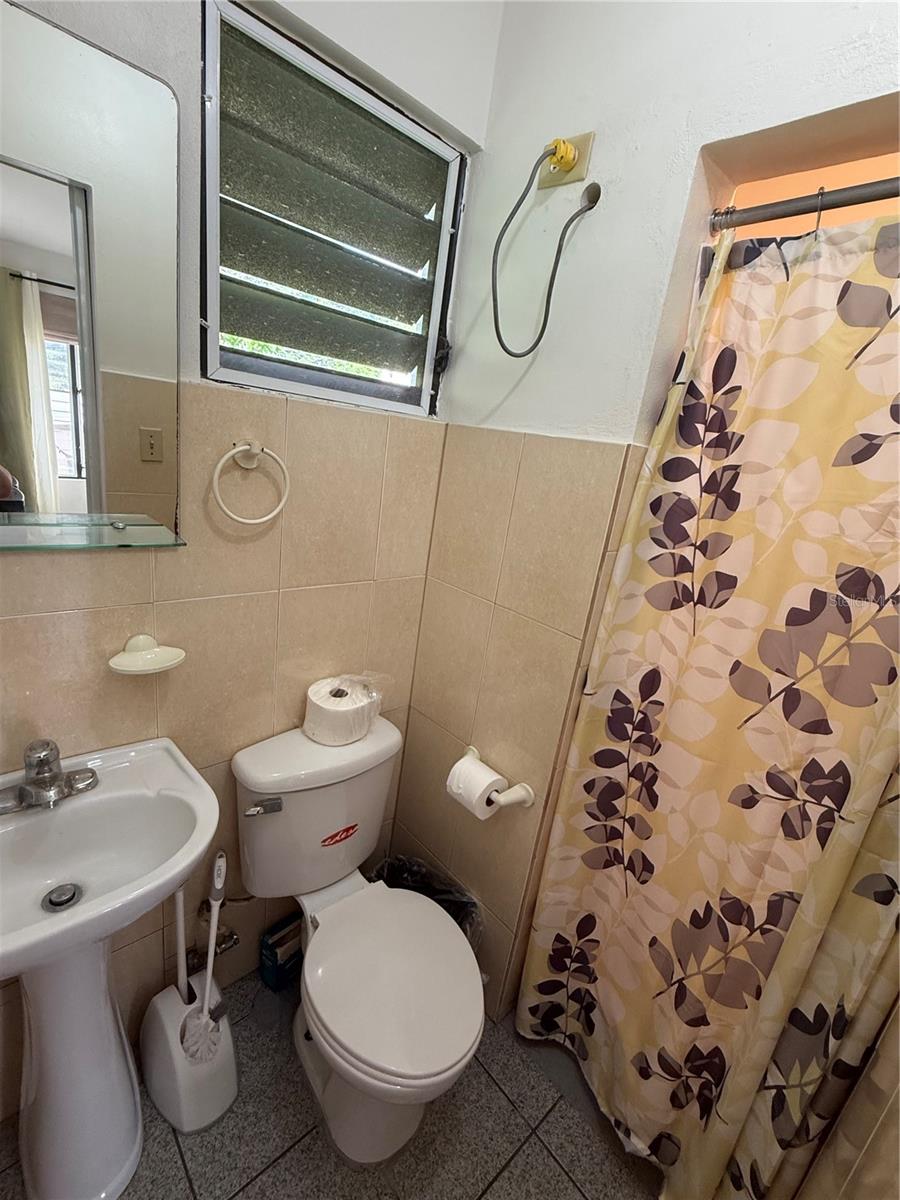 PR-164, Km. 12.4, Lot “A” PALMAREJO WARD