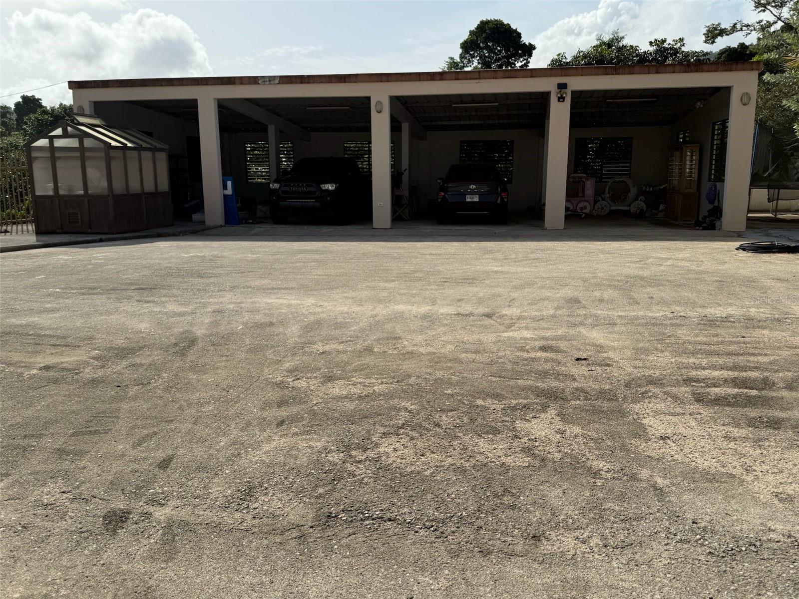 PR-164, Km. 12.4, Lot “A” PALMAREJO WARD