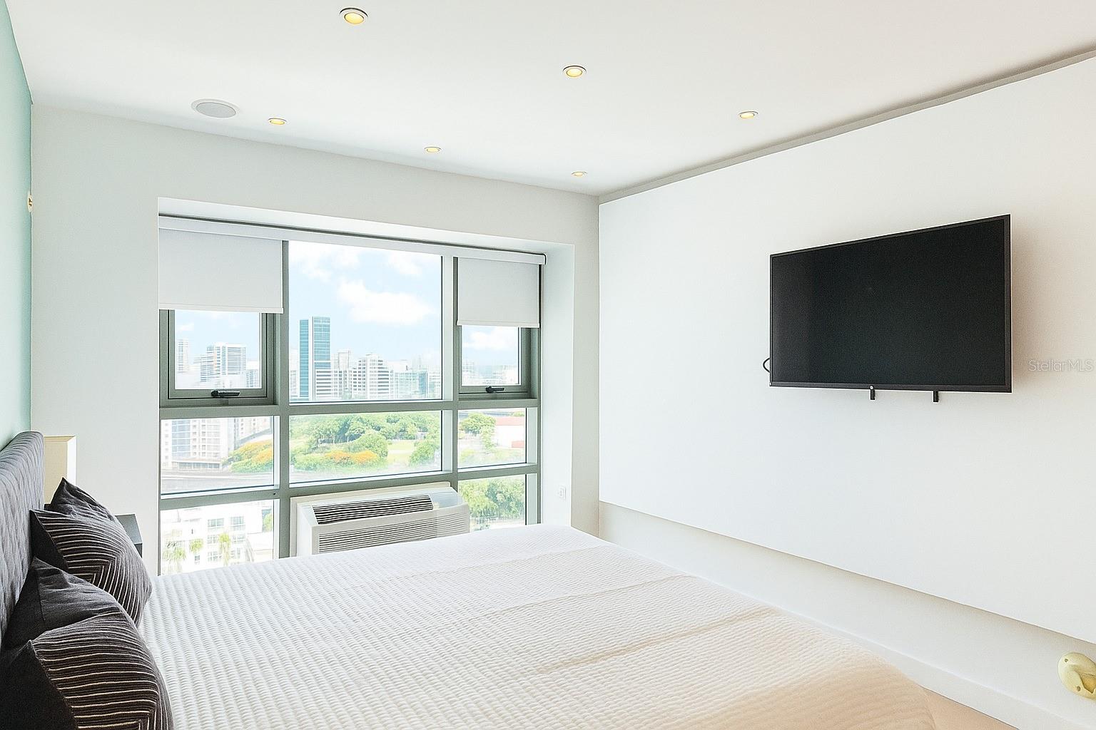 103 Avenida de Diego CONDOMINIO GALLERY PLAZA #1
