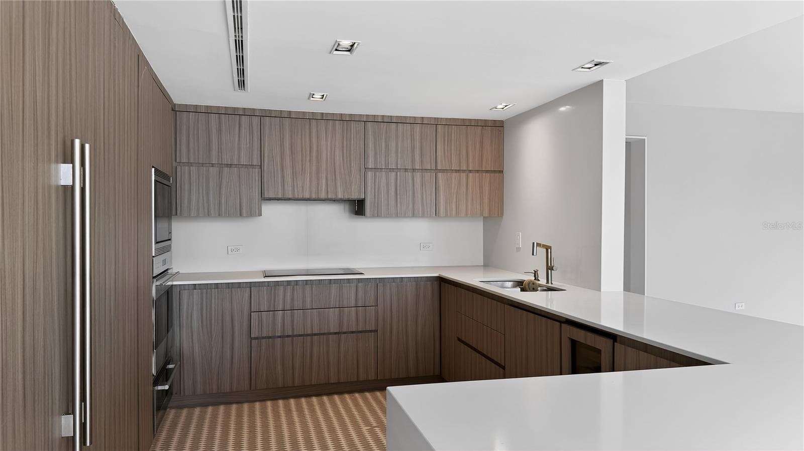 #860 ASHFORD AVENUE #1