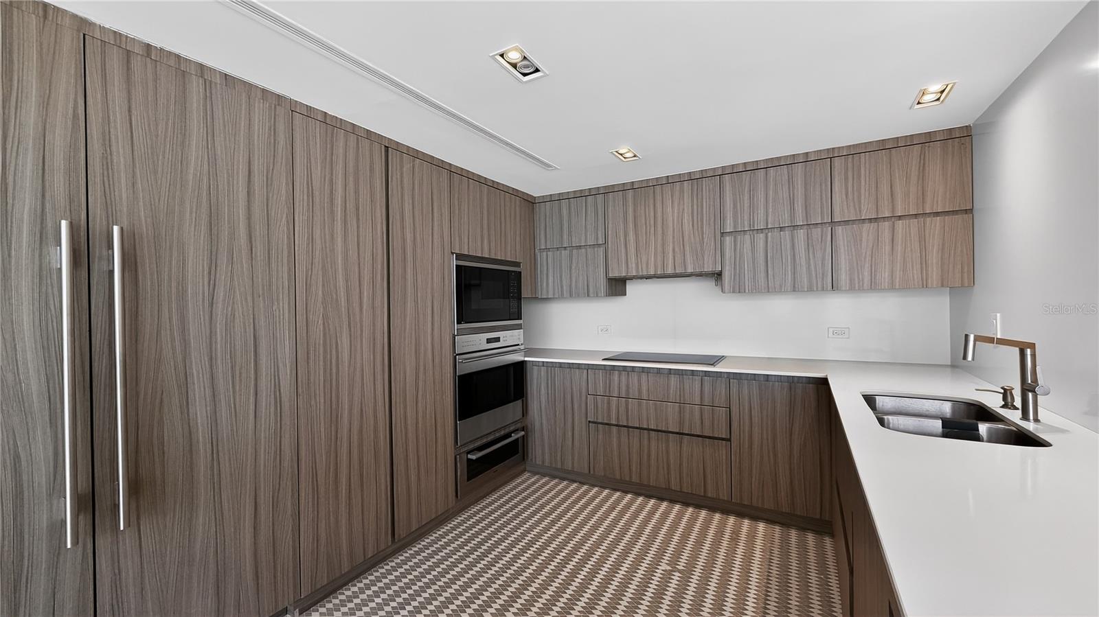 #860 ASHFORD AVENUE #1