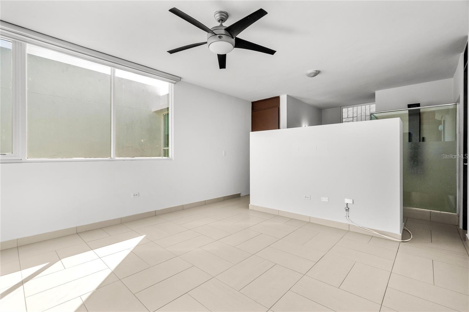 613 CALLE ALICANTE