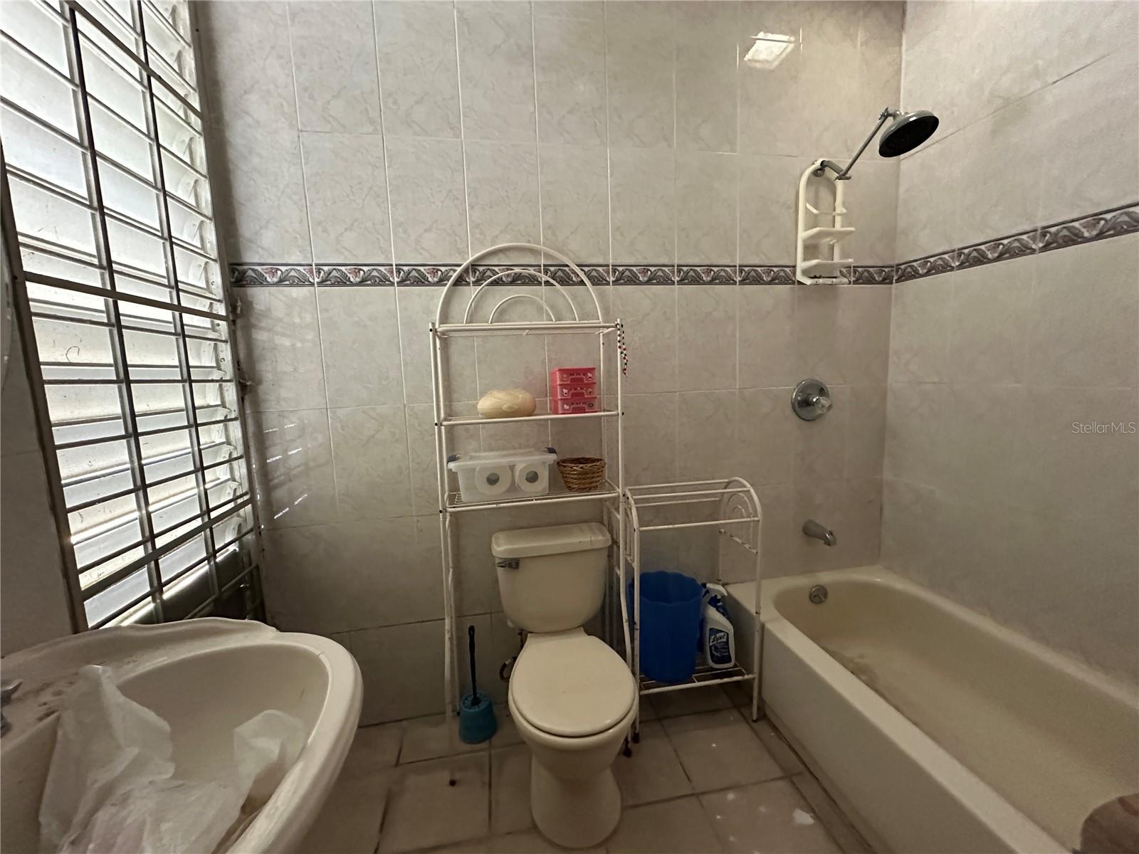 Calle Orquidea A9 CIUDAD JARDÍN