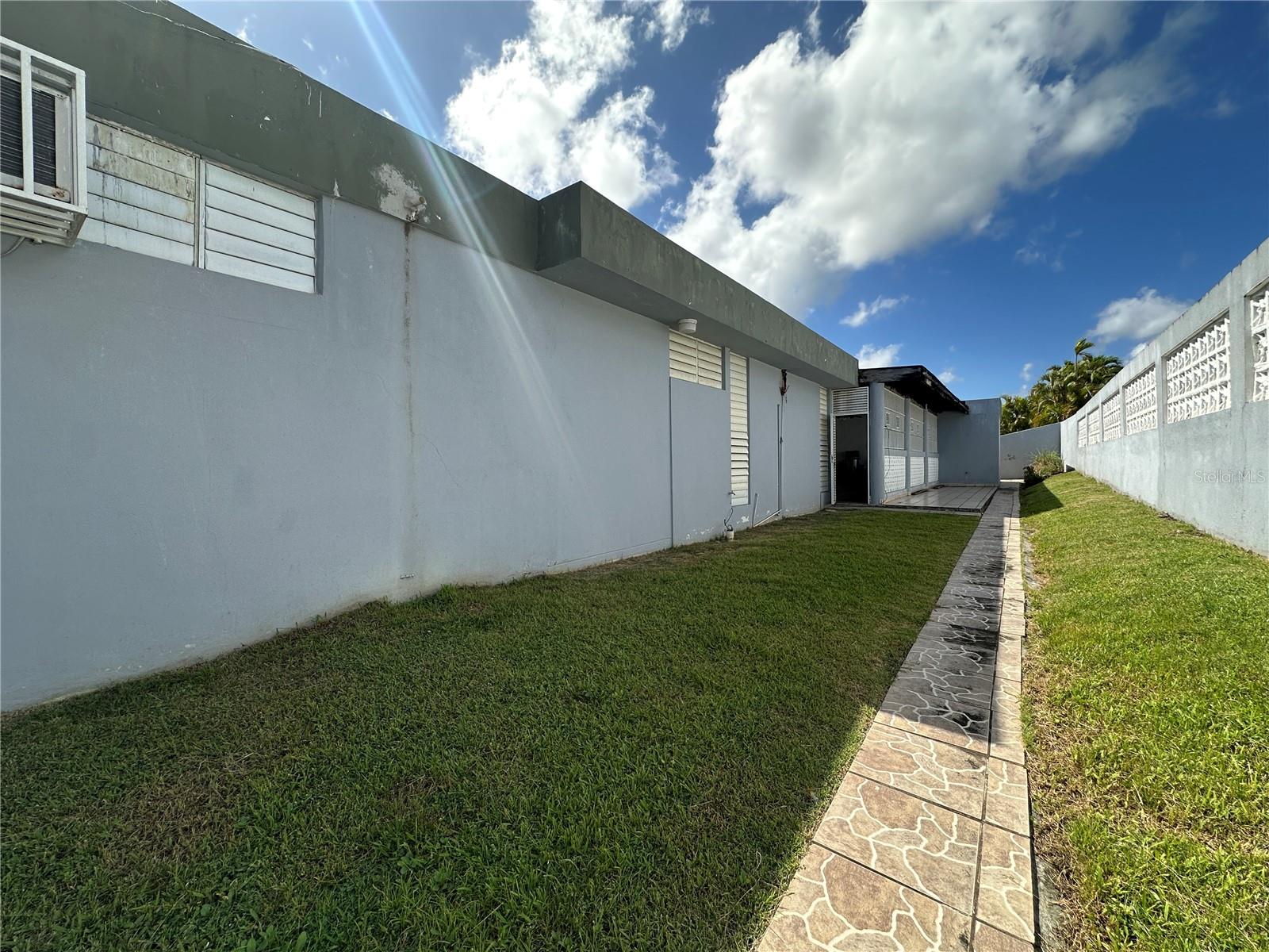 Calle Orquidea A9 CIUDAD JARDÍN