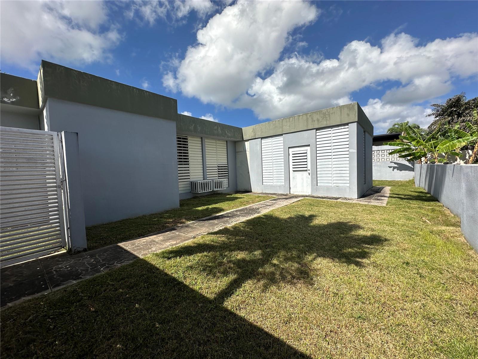 Calle Orquidea A9 CIUDAD JARDÍN