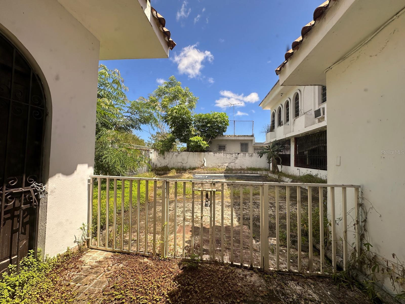 5 Calle 519 QB6 URBANIZACIÓN COUNTRY CLUB