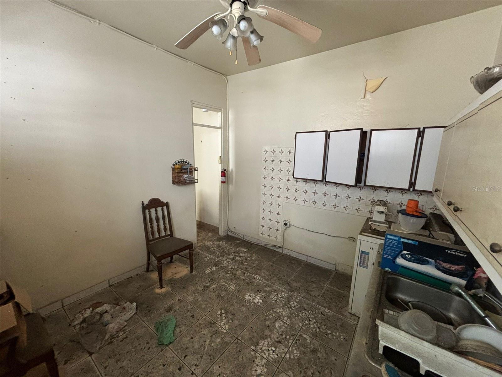 APT B 2 DOMINGO CABRERA 112 #1