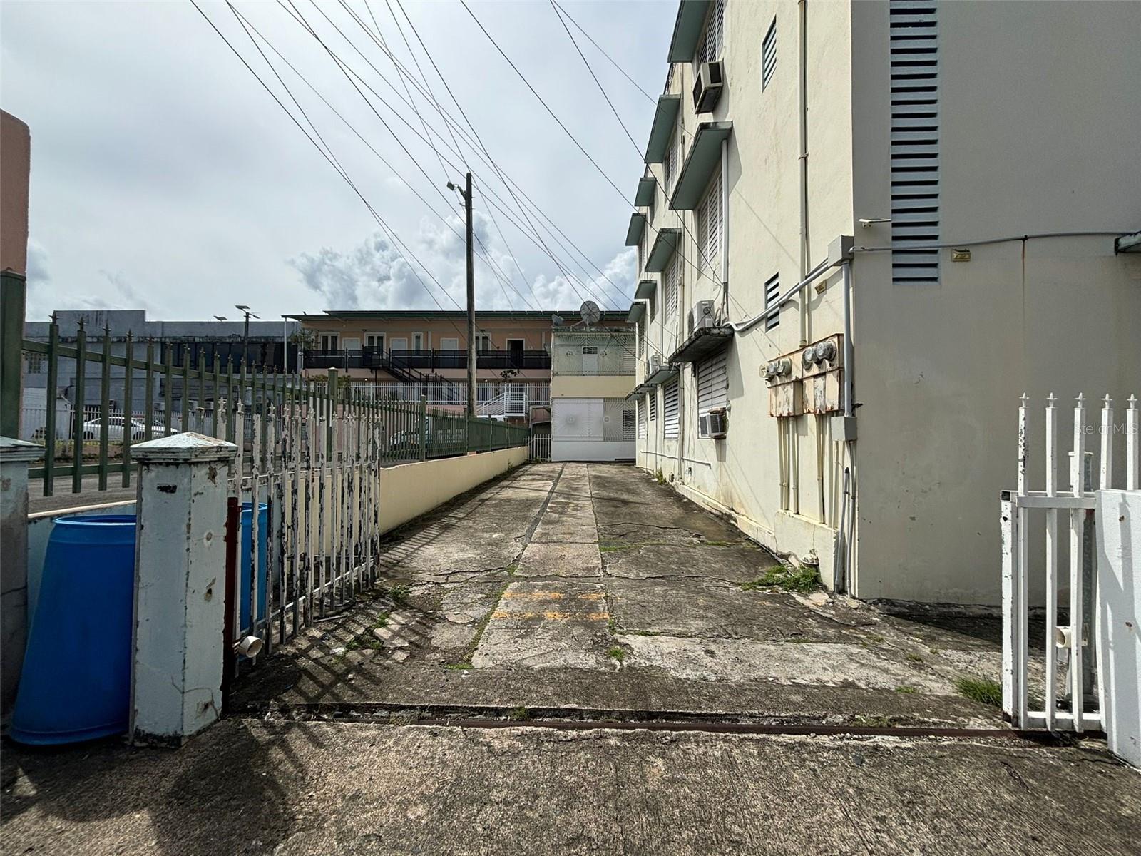 APT B 2 DOMINGO CABRERA 112 #1