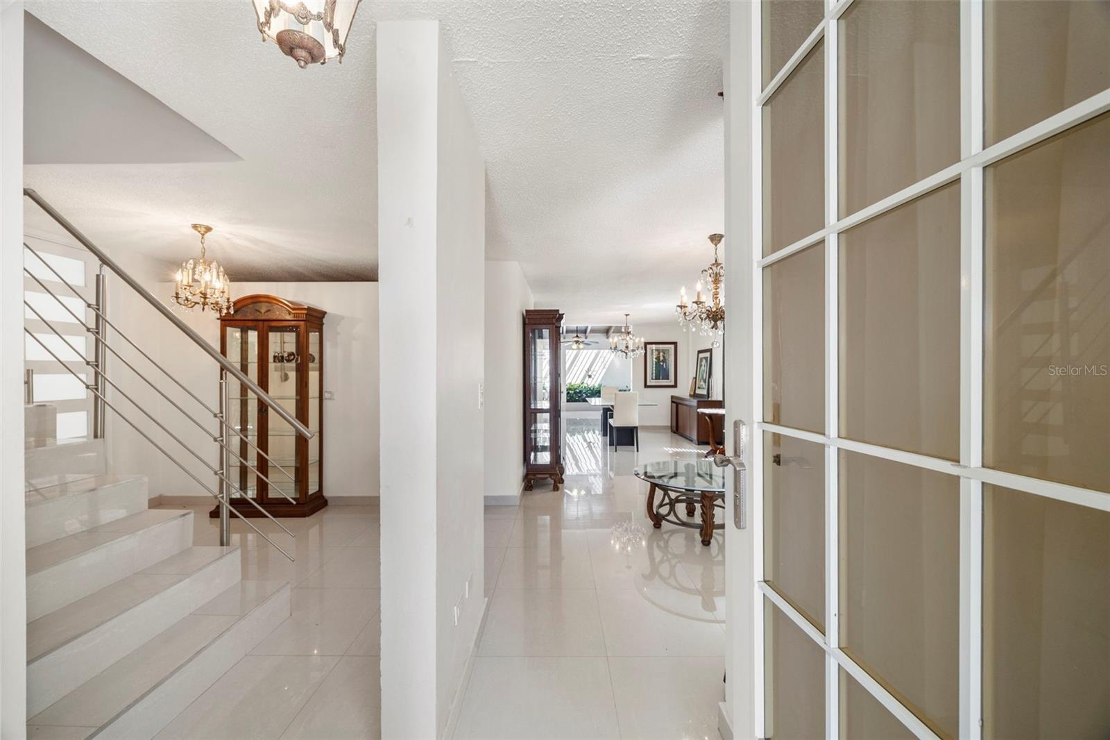 C-27 CALLE CALZADA C-27 URB EL REMANSO