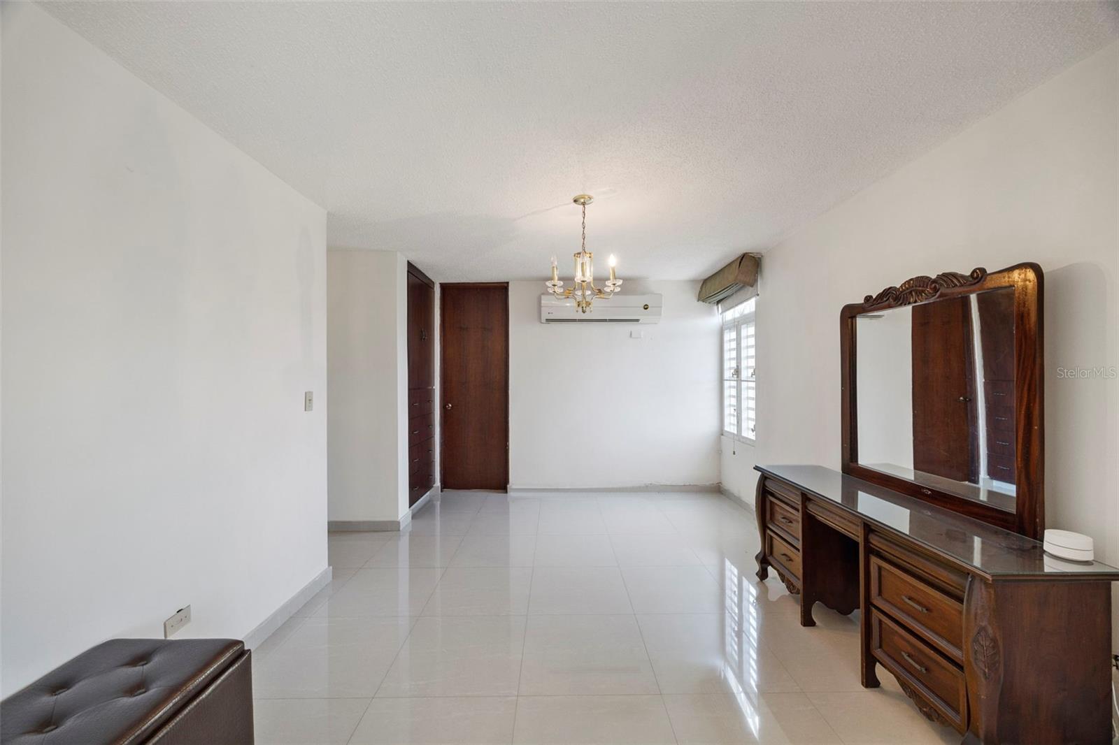 C-27 CALLE CALZADA C-27 URB EL REMANSO