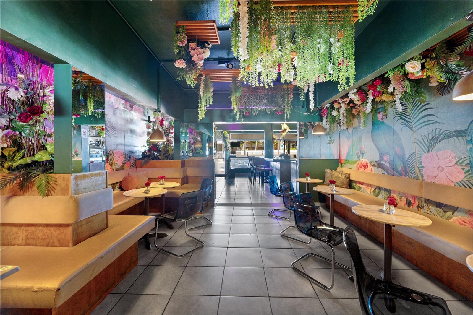 5916 AVENIDA ISLA VERDE