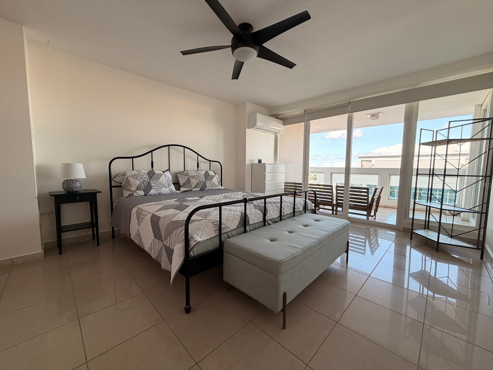 Apt 1905 THE COLISEUM TOWER RESIDENCES #1