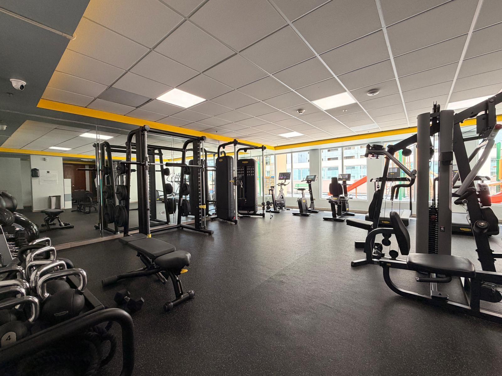 Apt 1905 THE COLISEUM TOWER RESIDENCES #1