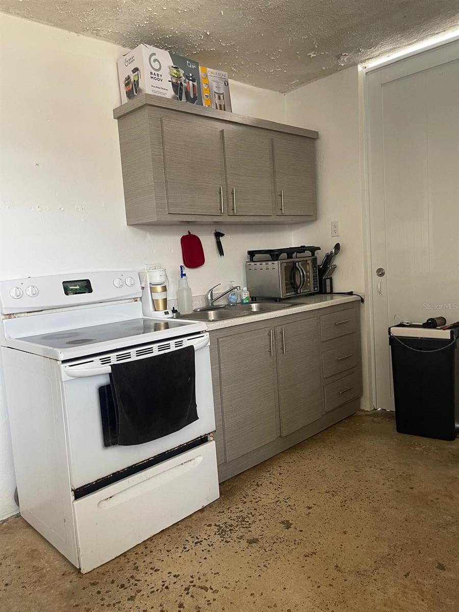 3 URBANIZACIONES ESTANCIAS DE TIERRA ALTA