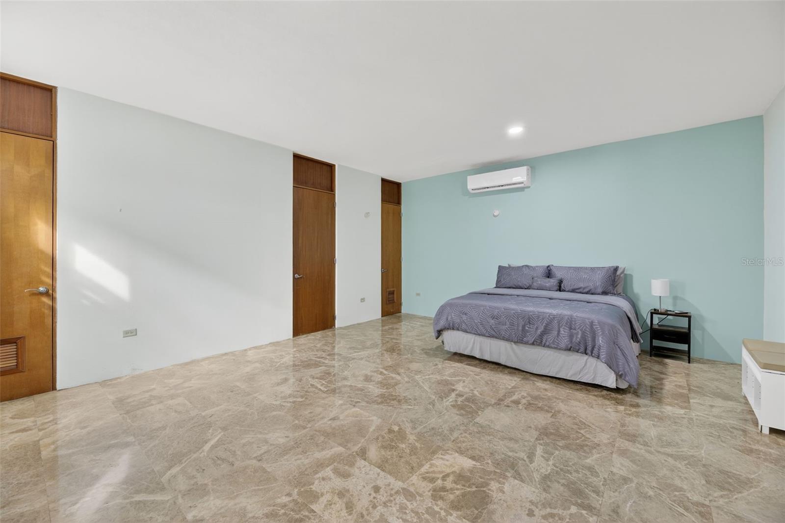 BO GUANAJIBO CARR 102 SOLAR 7