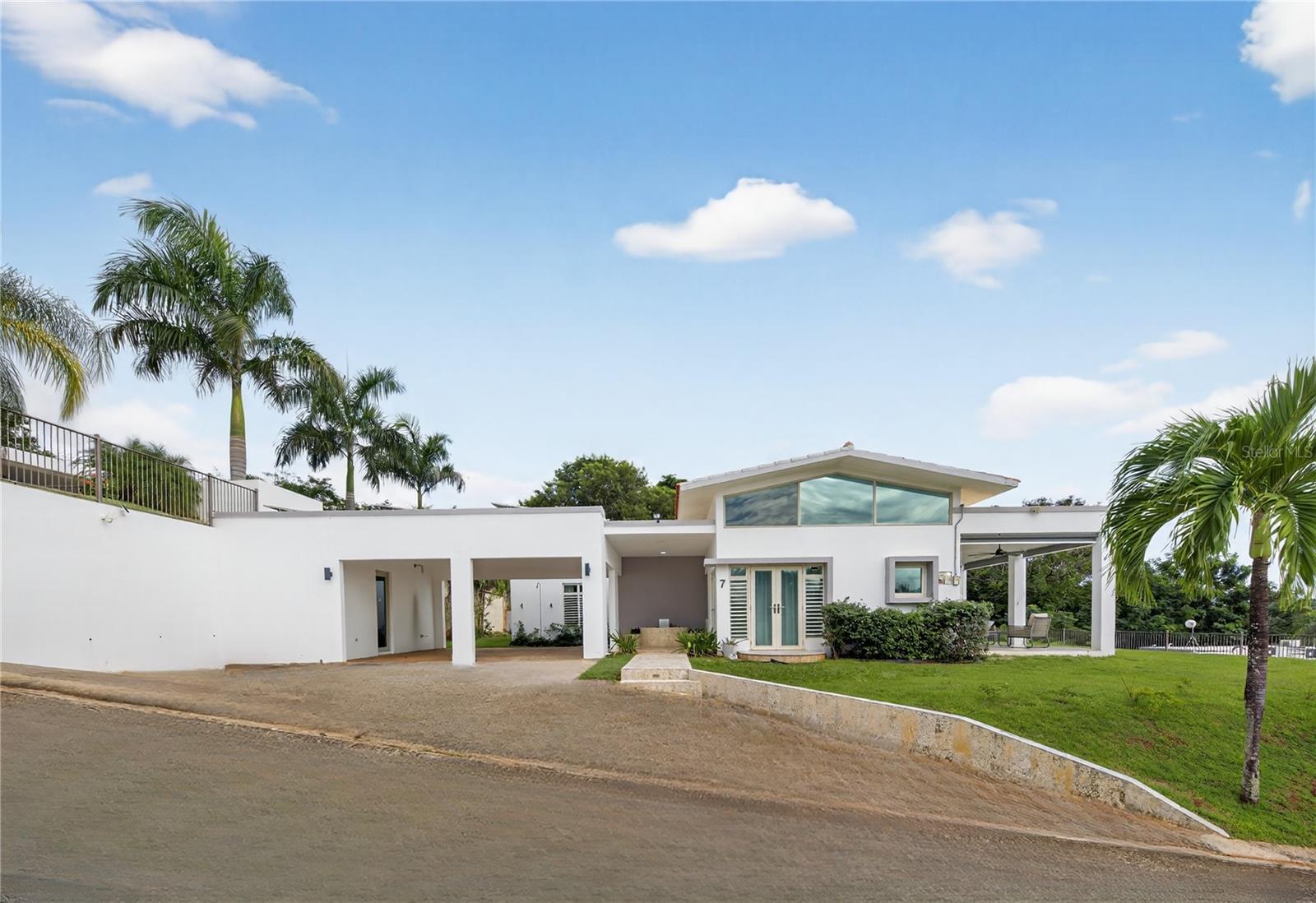 BO GUANAJIBO CARR 102 SOLAR 7