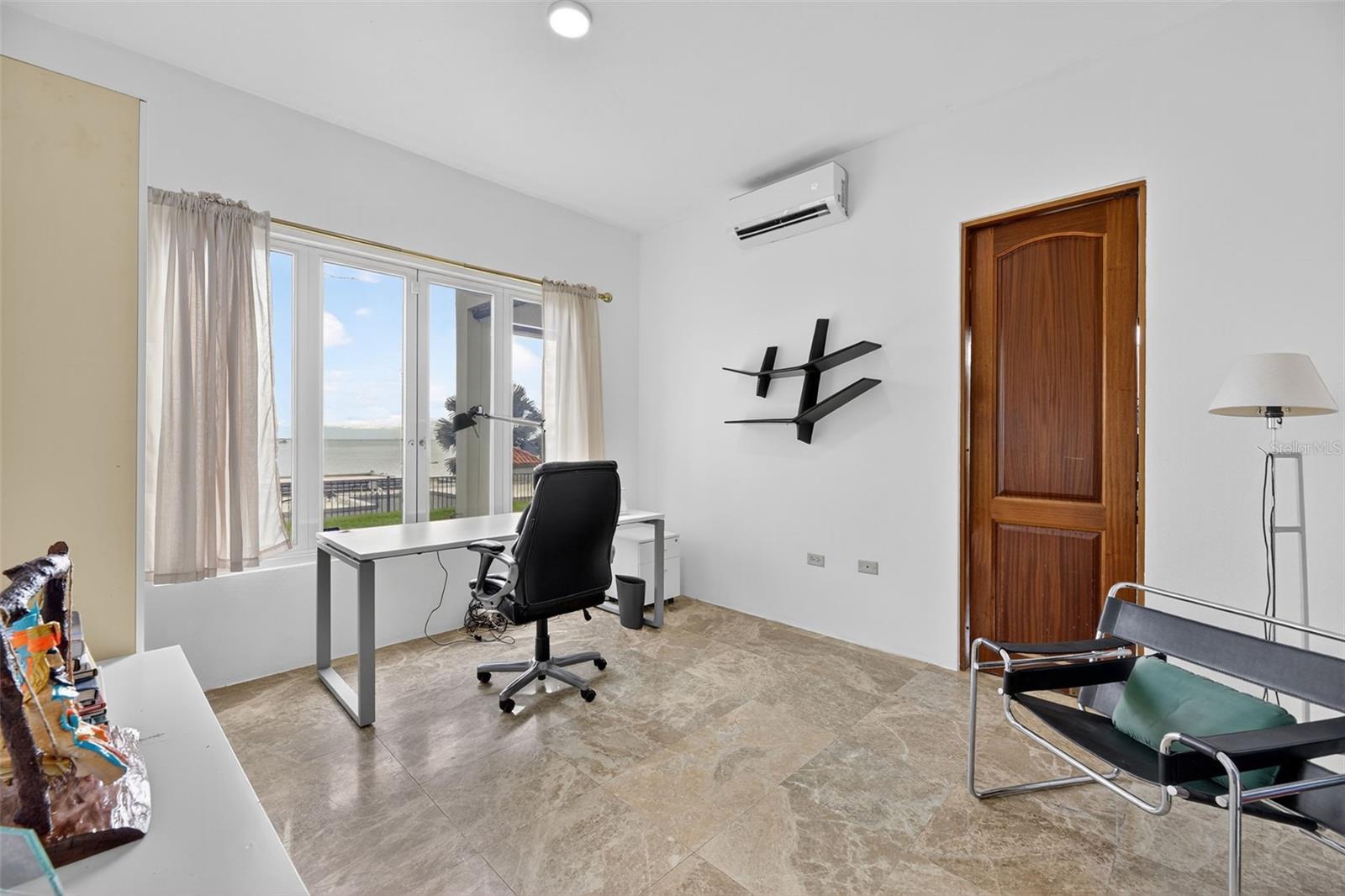 BO GUANAJIBO CARR 102 SOLAR 7