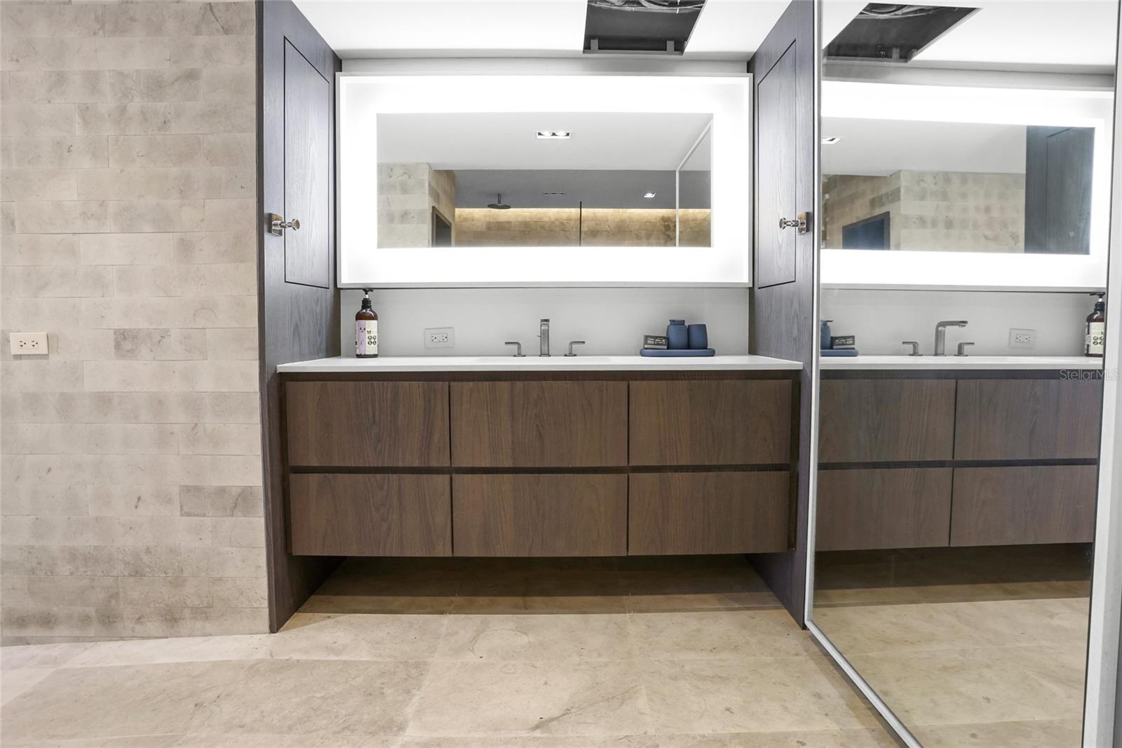 860 ASHFORD AVENUE #5C UNIT #1 #1