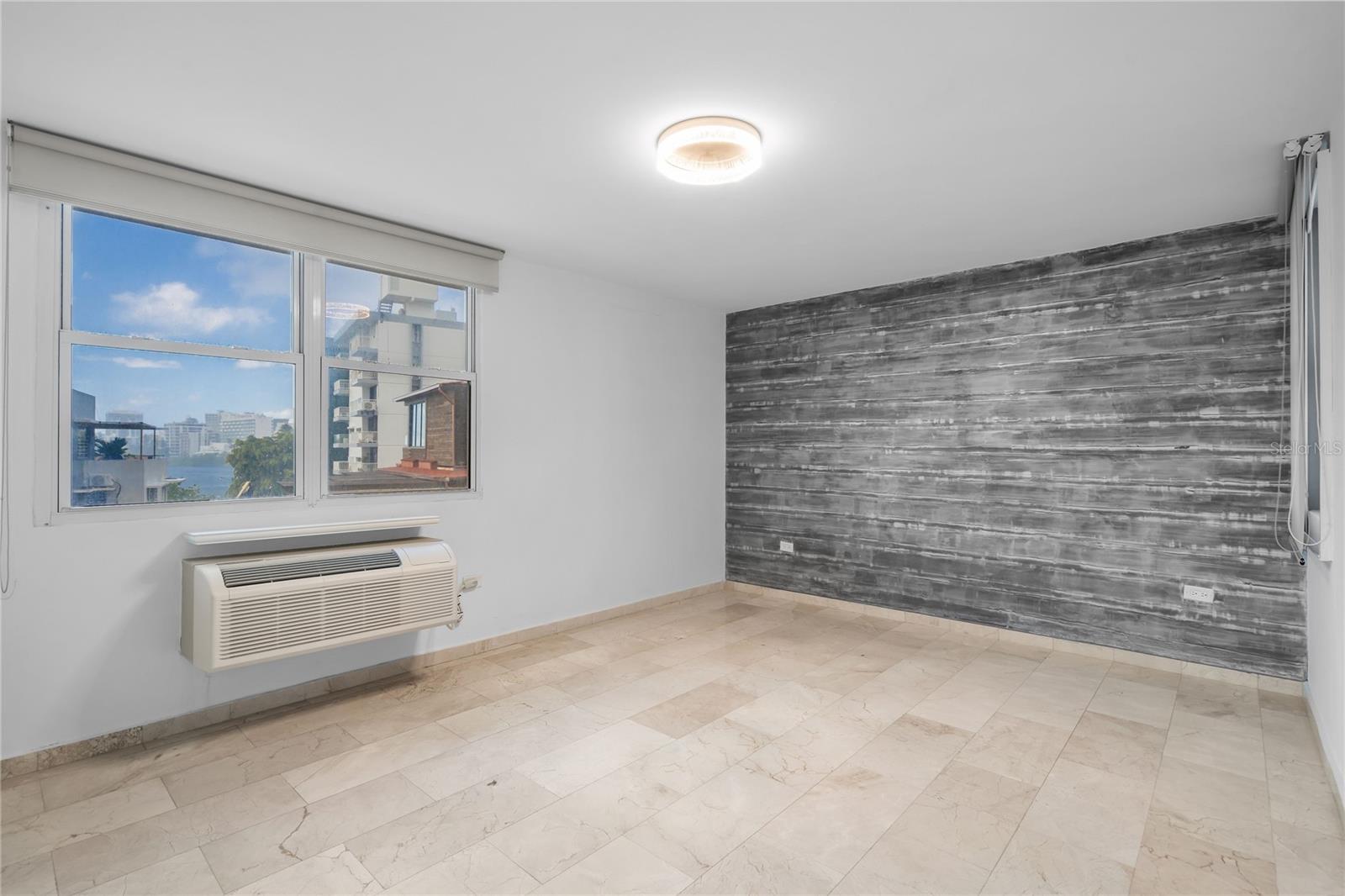 #6 MARIANO RAMÍREZ BAGES - LAGUNA TERRACE #1